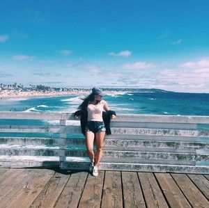 Meet your Posher, Cassandra